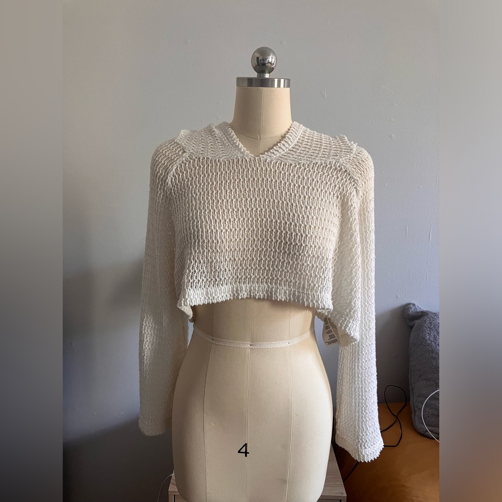 Size Small White Knit Cropped Urban Outfitters Hoodie